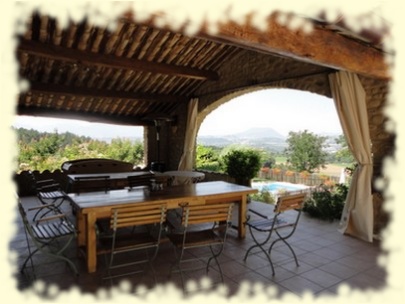 Bed and breakfast, chambre d'hte, la terrasse panoramique, Haute Provence